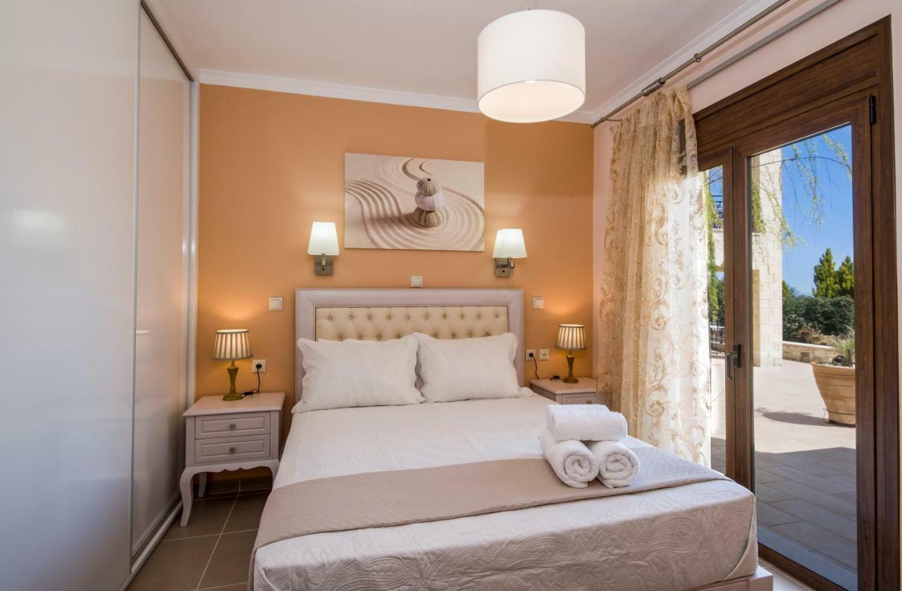 Casa Leone Suites ستالوس المظهر الخارجي الصورة