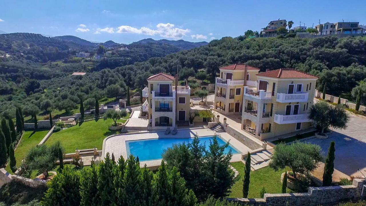 Casa Leone Suites ستالوس المظهر الخارجي الصورة